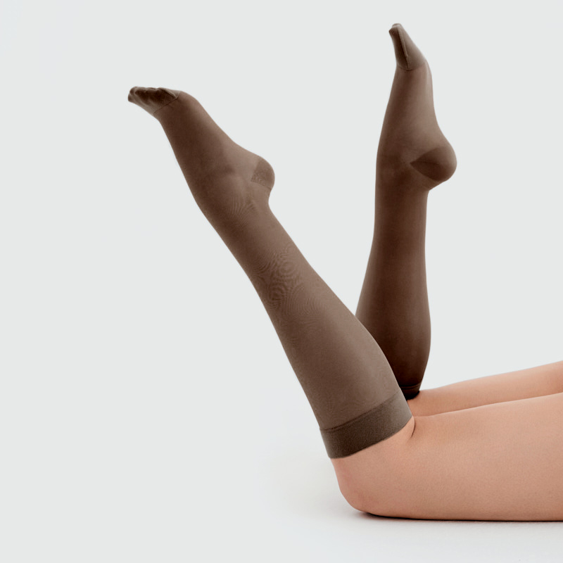 Компрессионные гольфы 2С105 VENOTEKS,  2 класс купить в OrtoMir24